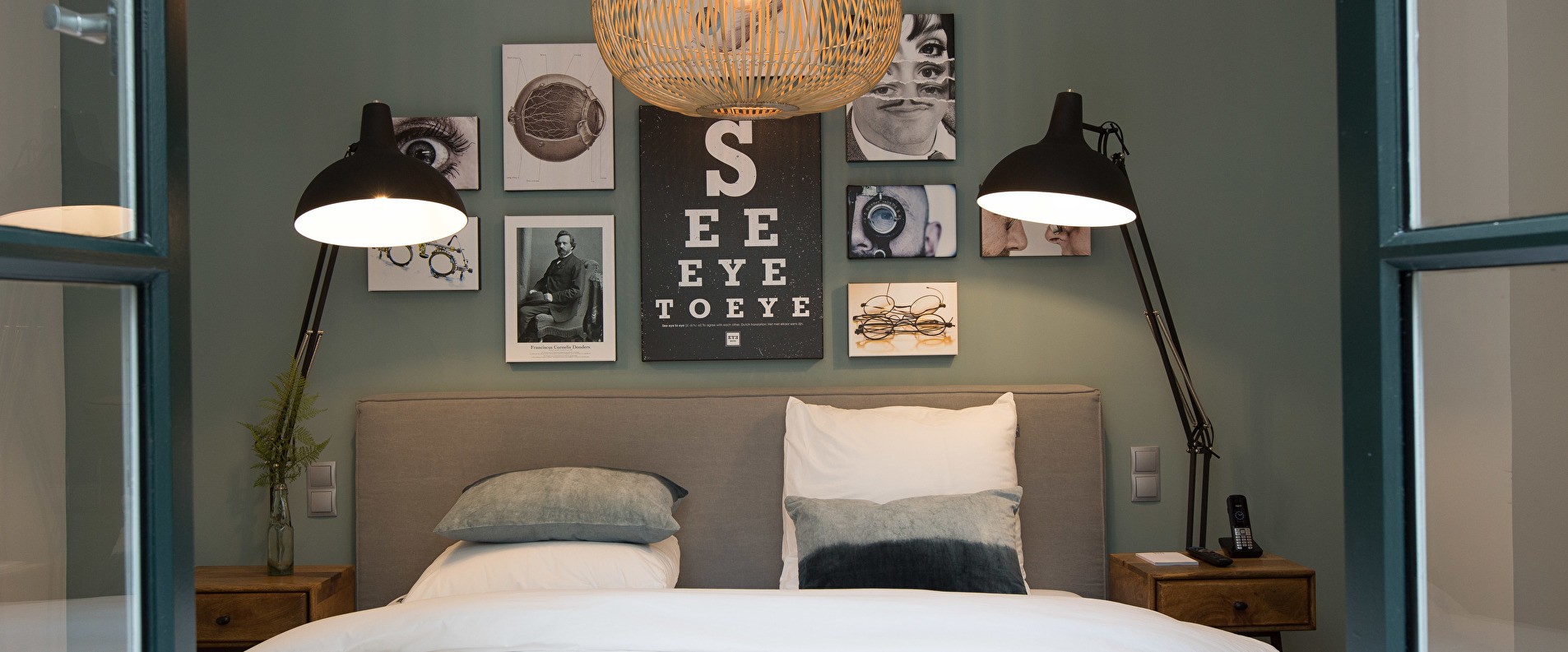 Small Room 